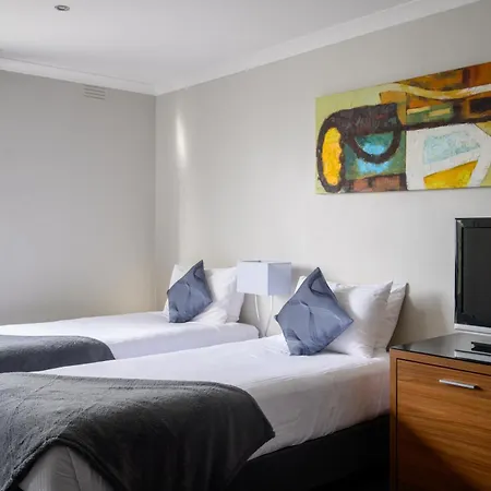 Crest On Barkly Hotel-3