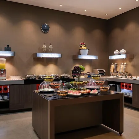 Hampton By Hilton Barranquilla-2