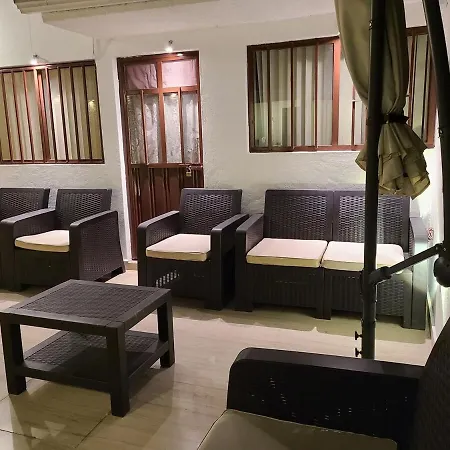 Luxurious Suite With Bbq Area-3