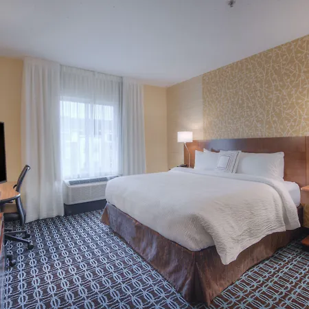 Fairfield Inn & Suites By Marriott Charlotte Airport-3