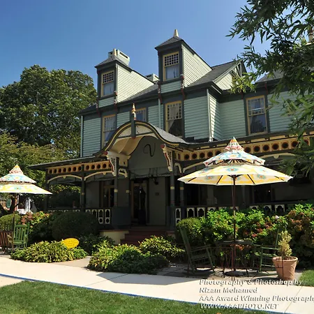 Vandiver Inn-3