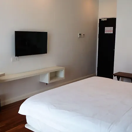 Pine Garden Hotel-2