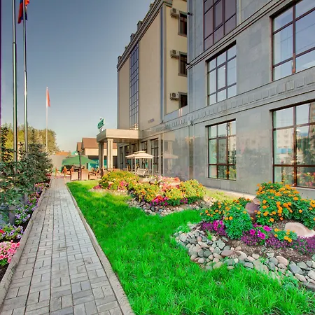 Garden Hotel-3