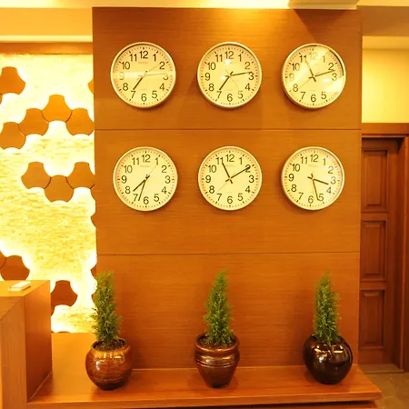 Qamar Prestige Suites-3