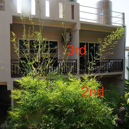 Kata Beachwalk Hotel And Bungalows-3