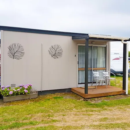 Motutere Bay Top 10 Holiday Park-3