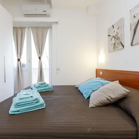 Roma Trastevere Relais Guest House-3