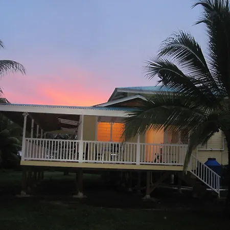 Sand Dollar Beach Bed & Breakfast-2