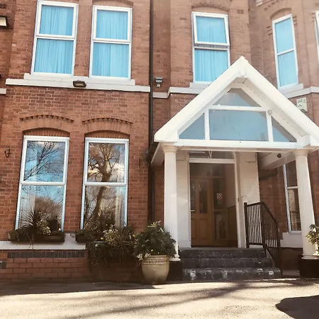 Westlynn Hotel & Apartments Free Parking Near Manchester Centre-2