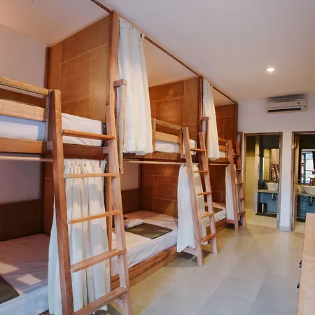 Lokal Bali Hostel-2