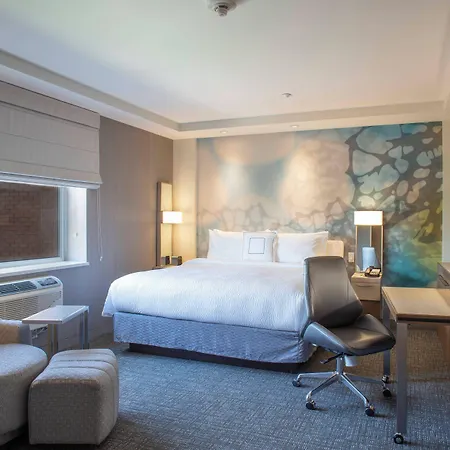 Courtyard By Marriott New York Queens/Fresh Meadows-3