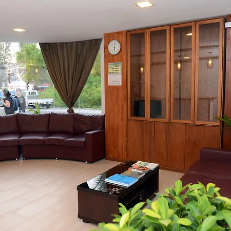 Express Inn At Hulhumale-2