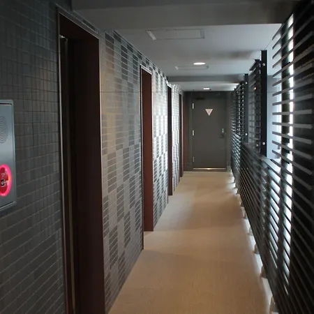 Hotel Livemax Tokyo Bakurocho-3