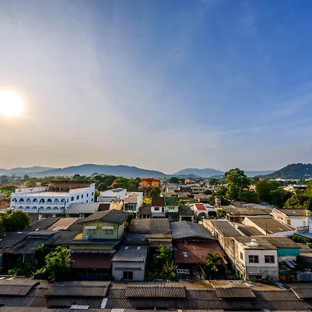 The Topaz Residence Phuket Town-2