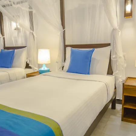 Wavelength Hotel & Wellness Center-2