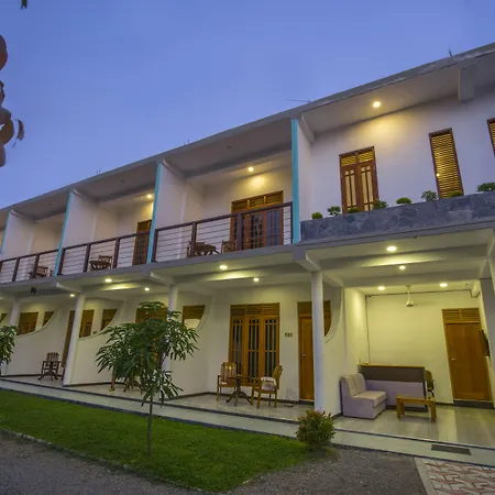 Wavelength Hotel & Wellness Center-3