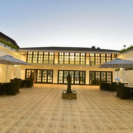 Silver Sands Serenity Resort, Candolim-2
