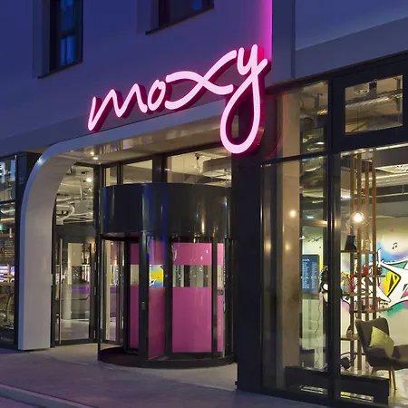 Moxy Stuttgart Airport/Messe-2