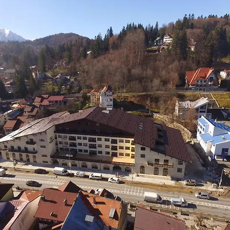 Hotel Carmen-2