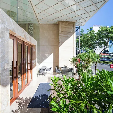 Luxtery Hotel-2
