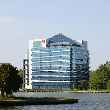 Ramada By Wyndham Constanta-2