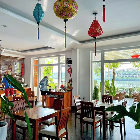 Riverside White House Boutique Hotel-2