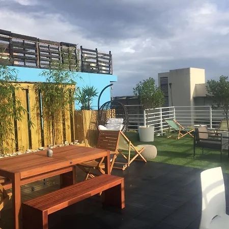 Nomada Urban Beach Hostel- Calle Loiza (Adults Only)-2