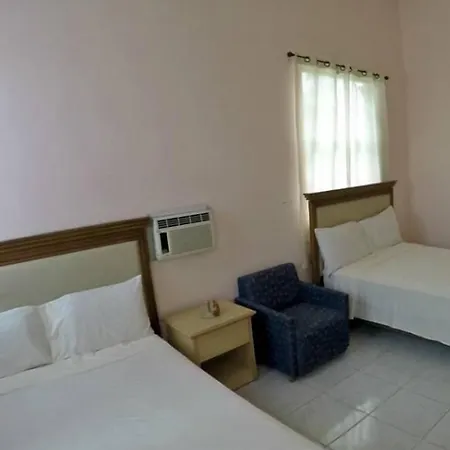 La Cayenna Hotel Et Restaurant-3