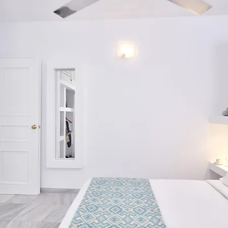 Mykonos Town Suites-3