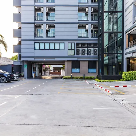 Livotel Hotel Hua Mak Bangkok-2