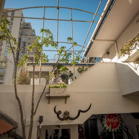Long Street Backpackers (Adults Only)-3