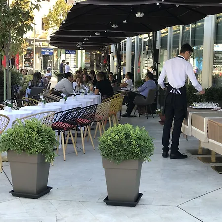 Hotel Colosseo Tirana-2