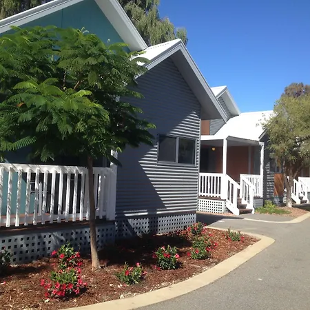 Mandurah Ocean Marina Chalets-2