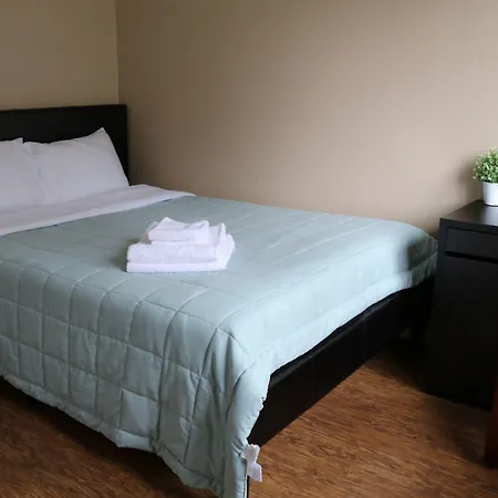 Quiet, Clean And Comfortable Room-2