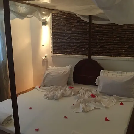 Mocco Beach Villa-3