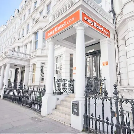 Easyhotel South Kensington-2