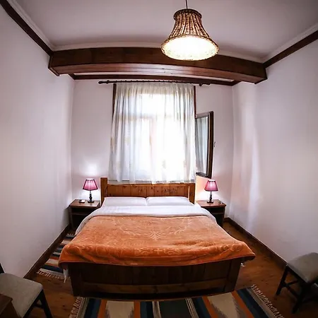 Hotel Bujtina E Bardhe-3
