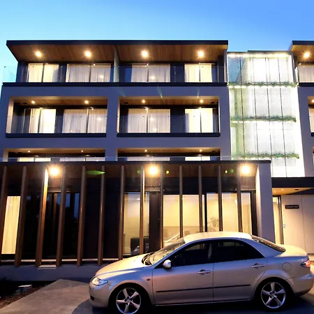 Fernz Motel & Apartments Birkenhead-3