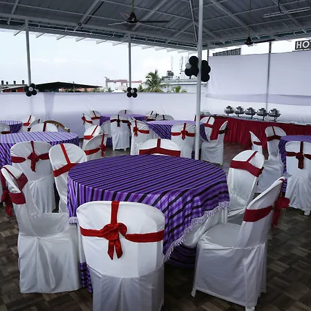 Hotel Kochi Caprice-2
