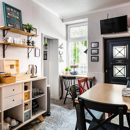 5 Vintage Guest House-2