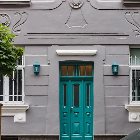 5 Vintage Guest House-3