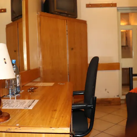 Parklands Shade Hotel-3