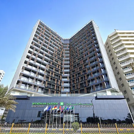 Wyndham Garden Ajman Corniche-2