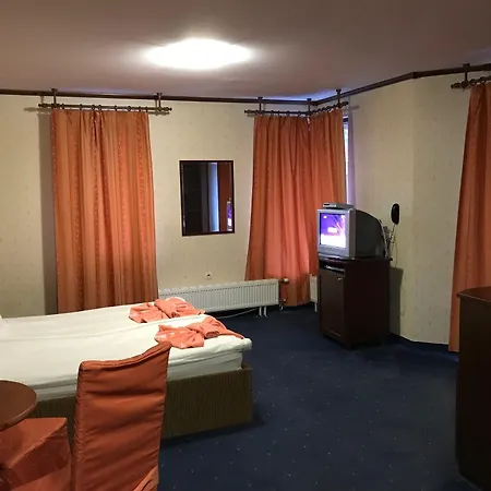 Hotel Friends-2