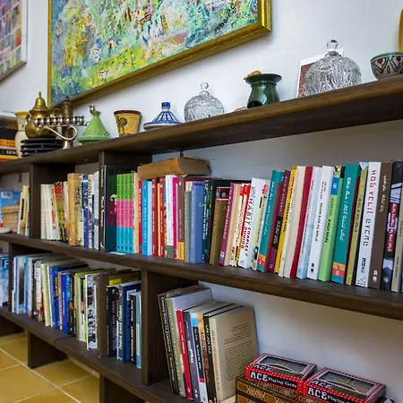 Arabesque Arts & Residency-3