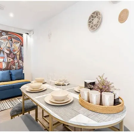 Cozy Flat In The Heart Of The City-2