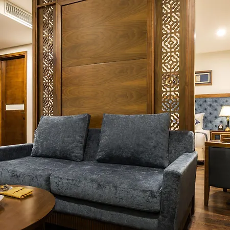 Balcona Hotel Da Nang-2