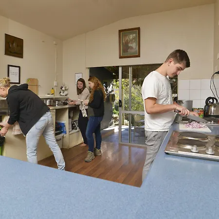 Tombstone Motel, Lodge & Backpackers-2