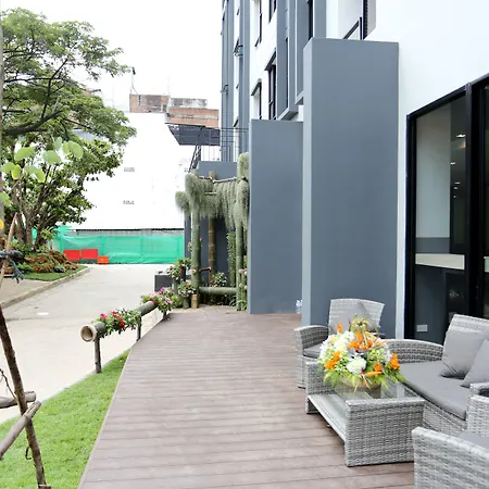Bangkok Oasis Hotel-2