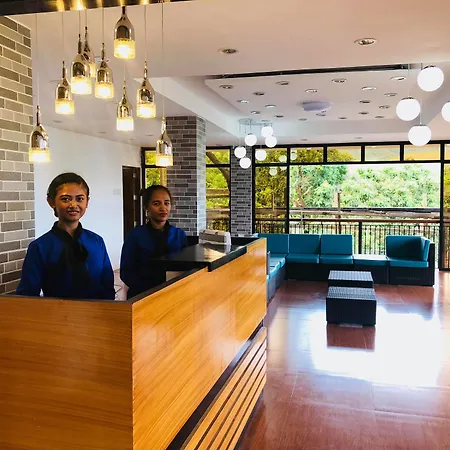 Skylodge Resort-2